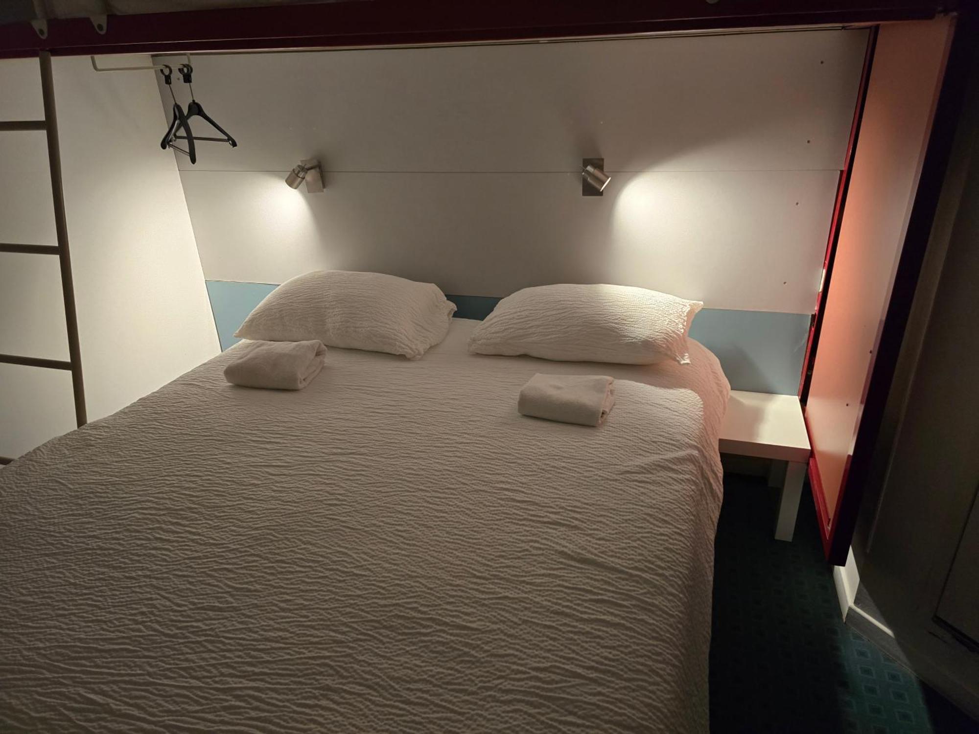 Brit Hotel Essentiel Poitiers Gare Du Futuroscope Jaunay-Clan Bagian luar foto